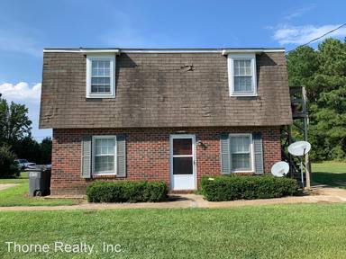 Main picture of 104 Foxden Ct