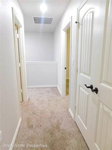 Main picture of 800 N 3rd St