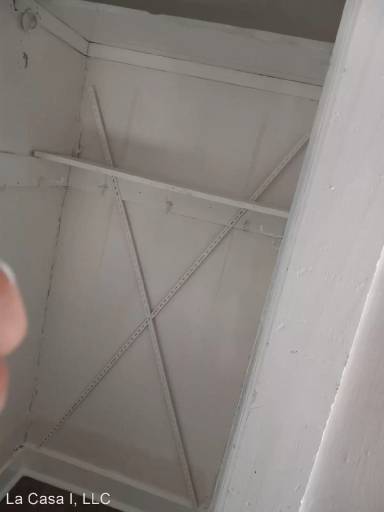 Main picture of 2111 Savannah Ave