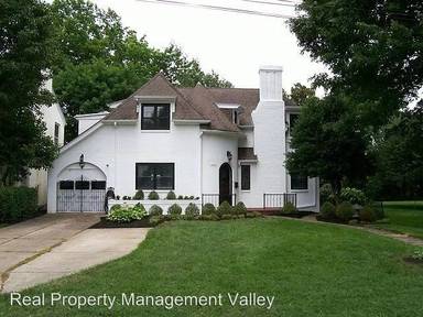 Main picture of 2832 N Staunton Rd