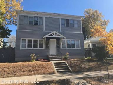 Main picture of 3139 Longfellow Ave