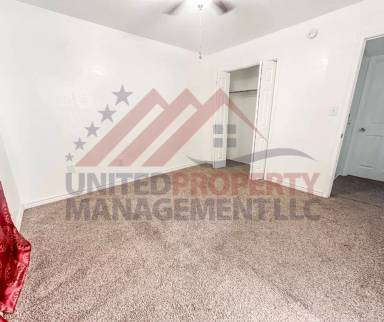 Main picture of 902 Solana Rd