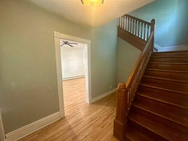 Main picture of 114 Cook Ave W