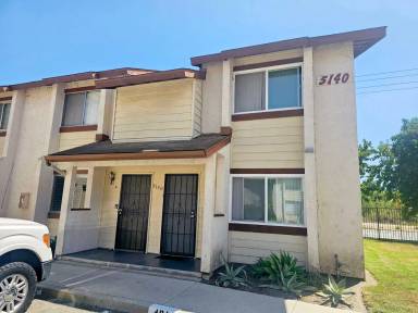 Main picture of 5140 N River Rd