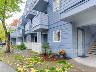 Main picture of 6044 SE Drake St