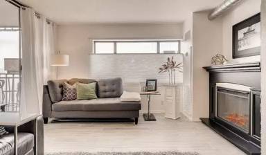 Main picture of Larimer Place Condo