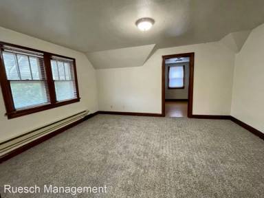 Main picture of 245 Quinton St