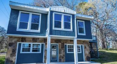 Main picture of 23134 Lakeside Dr