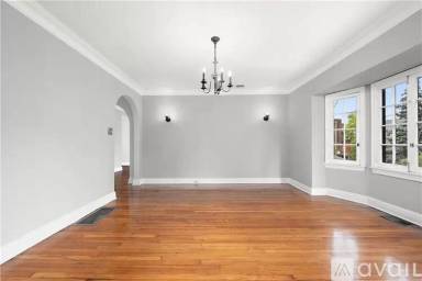 Main picture of 6227 5th Ave