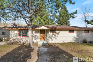 Main picture of 8421 N Country Homes Blvd