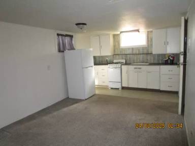 Main picture of 400 6th St S