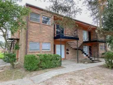 Main picture of 211 Jefferson Dr