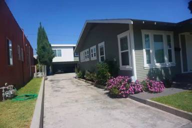 Main picture of 4035 Garden Ave