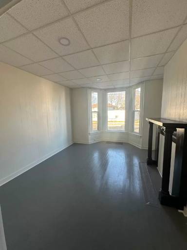 Main picture of 408 E Easterday Ave