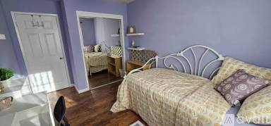Main picture of 1296 McGinness Ave