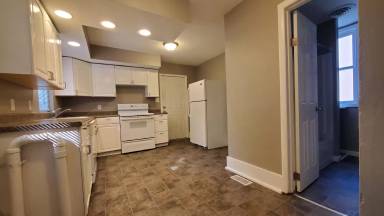 Main picture of 445 N 25th St