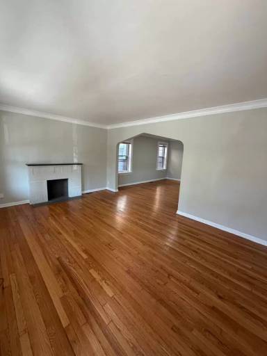 Main picture of 5041 Lindenwood Ave