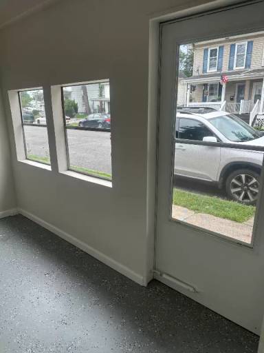 Main picture of 834 Chestnut St