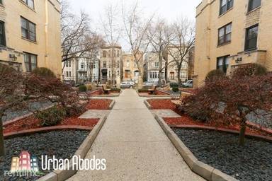 Main picture of 1117 W Oakdale Ave