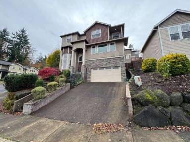 Main picture of 16831 SE Knoll Ridge Ter