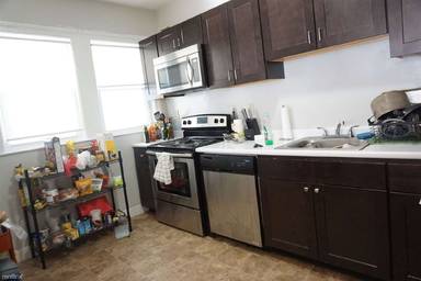Main picture of 127 Lanark Rd