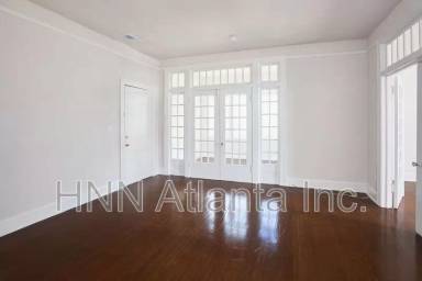 Main picture of 442 Seminole Ave NE