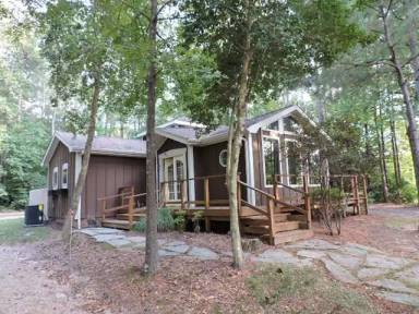 Main picture of 11694 River Crest Dr