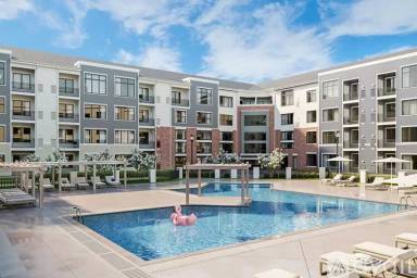 Main picture of 1 West Dr