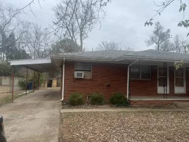 Main picture of 238 N 1st St