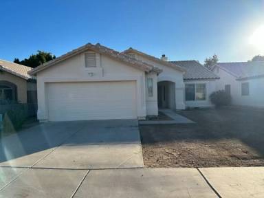 Main picture of 16461 S 29th St