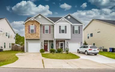 Main picture of 301 - 303 Frisco Way