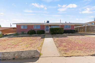 Main picture of 3608 Titanic Ave