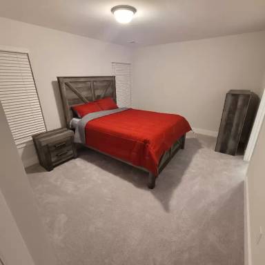 Main picture of 4584 Mixson Ave