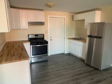 Main picture of 87 N Main St