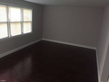 Main picture of 4958 Just St NE