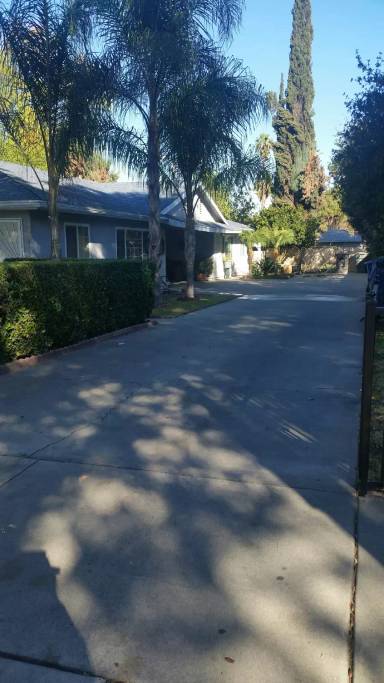 Main picture of 4041 McArthur Rd