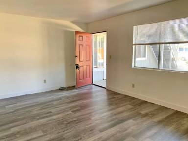 Main picture of 117 5th St