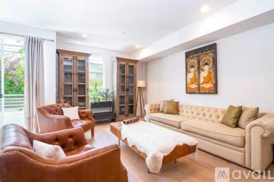 Main picture of 436 S Virgil Ave
