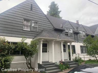 Main picture of 2103 NE 8th Ave