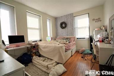 Main picture of 433 Broadway