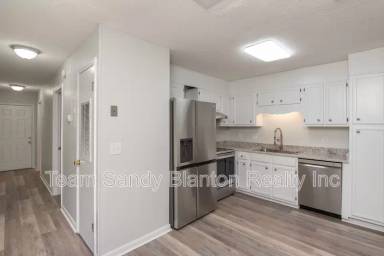 Main picture of 7224 Lago Vista Ct