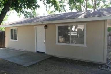 Main picture of 3110 Oak St