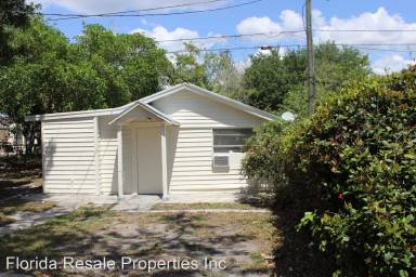 Main picture of 407 Buena Vista Blvd