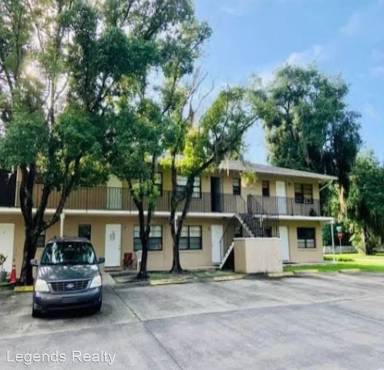 Main picture of 501 W Ohio Ave