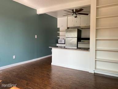 Main picture of Vista Capri Apartments