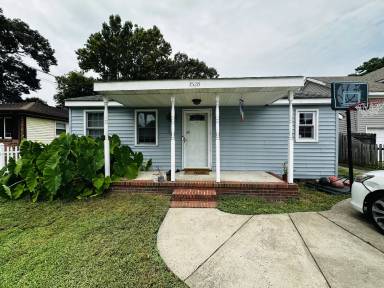 Main picture of 1528 Hazel Ave