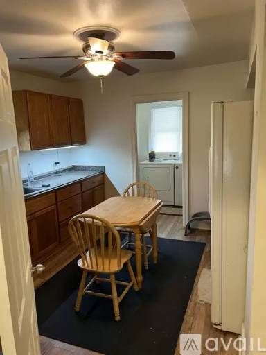 Main picture of 1121 Poindexter St