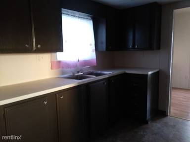 Main picture of 335 Dani St