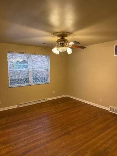 Main picture of 1064 Anderson Ferry Rd