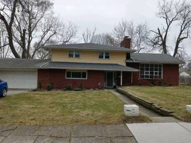 Main picture of 234 Astorwood St